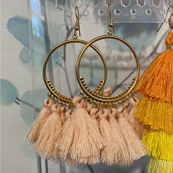 5 Pairs of Boho Tassel Earrings Never Worn - Picture 5 of 6